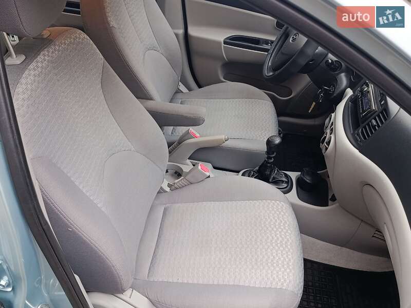 Седан Hyundai Accent 2009 в Харькове фото 2 Седан Hyundai Accent 2009 в Харькове
