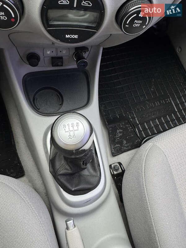 Седан Hyundai Accent 2008 в Умани фото 15 Седан Hyundai Accent 2008 в Умани