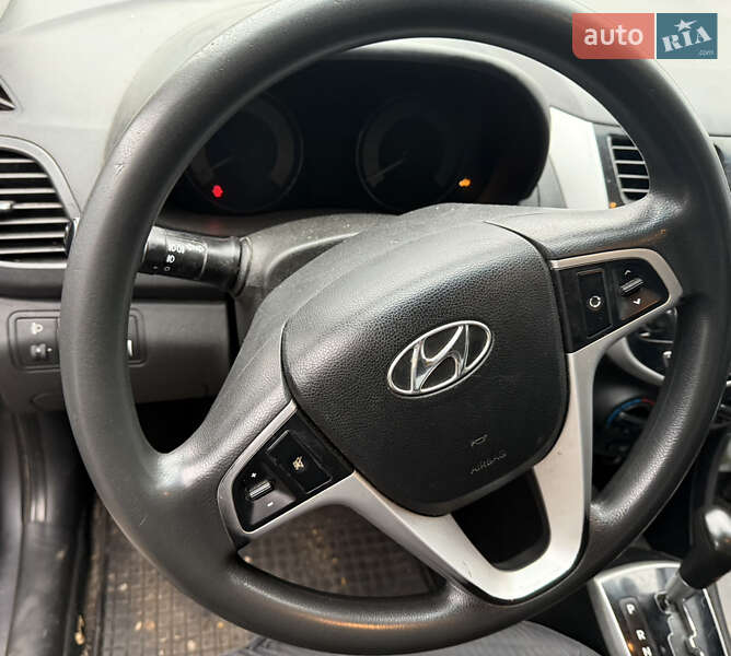 Седан Hyundai Accent 2012 в Киеве фото 4 Седан Hyundai Accent 2012 в Киеве
