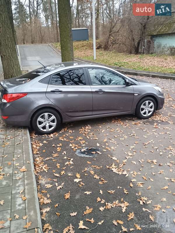 Седан Hyundai Accent 2011 в Ирпене фото 10 Седан Hyundai Accent 2011 в Ирпене
