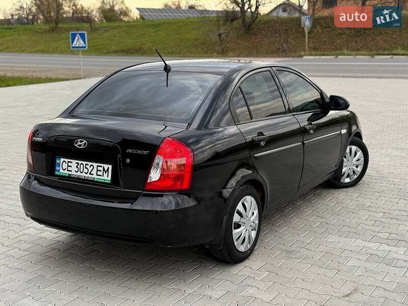 Седан Hyundai Accent 2007 в Черновцах