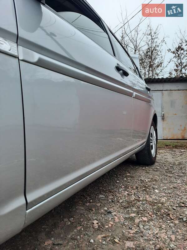 Седан Hyundai Accent 2008 в Киеве