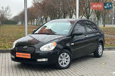 Седан Hyundai Accent 2008 в Днепре