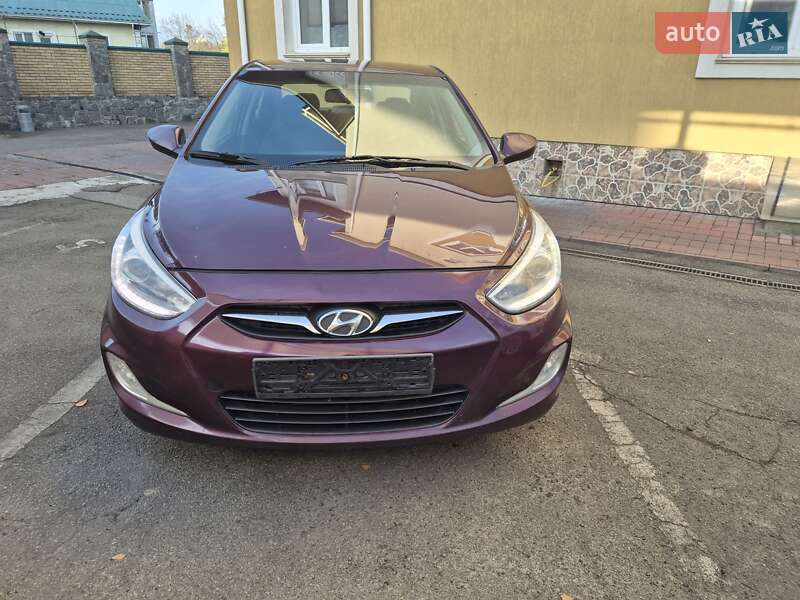 Седан Hyundai Accent 2013 в Києві