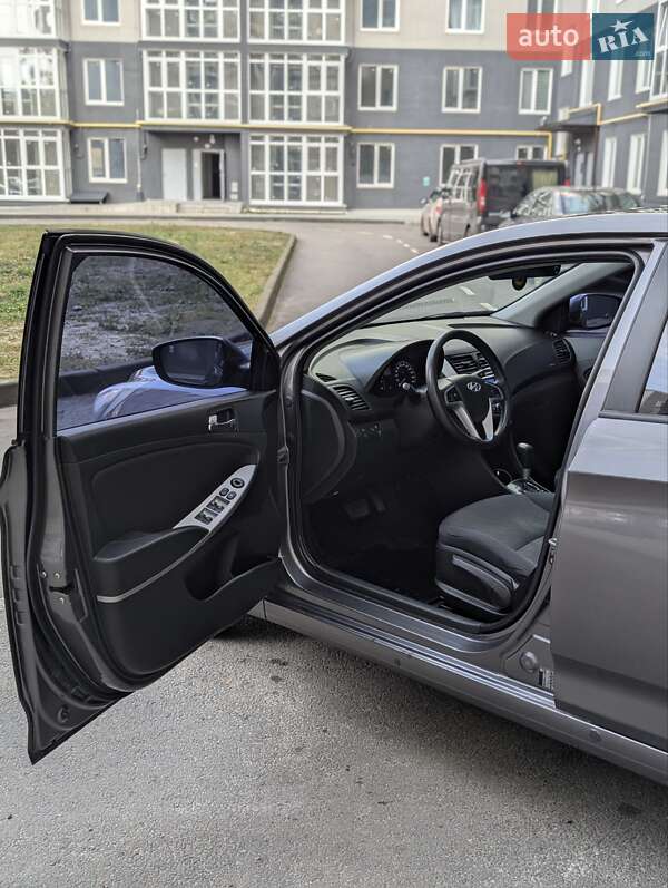 Седан Hyundai Accent 2011 в Чернігові фото 16 Седан Hyundai Accent 2011 в Чернігові