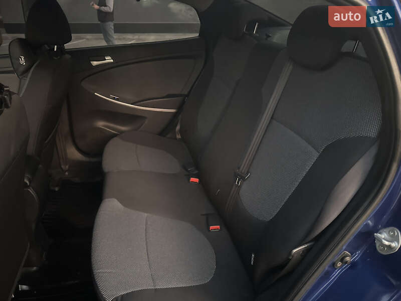 Седан Hyundai Accent 2013 в Хмельницькому фото 6 Седан Hyundai Accent 2013 в Хмельницькому