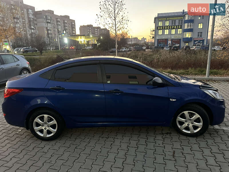 Седан Hyundai Accent 2013 в Хмельницькому фото 18 Седан Hyundai Accent 2013 в Хмельницькому