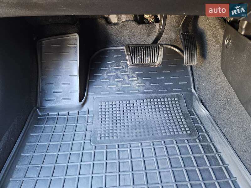 Седан Hyundai Accent 2016 в Одессе фото 34 Седан Hyundai Accent 2016 в Одессе