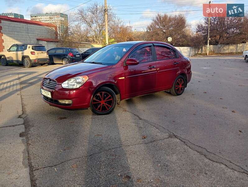 Седан Hyundai Accent 2006 в Дніпрі