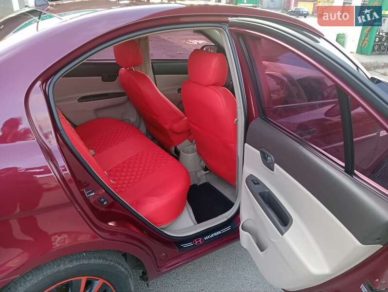 Седан Hyundai Accent 2006 в Дніпрі