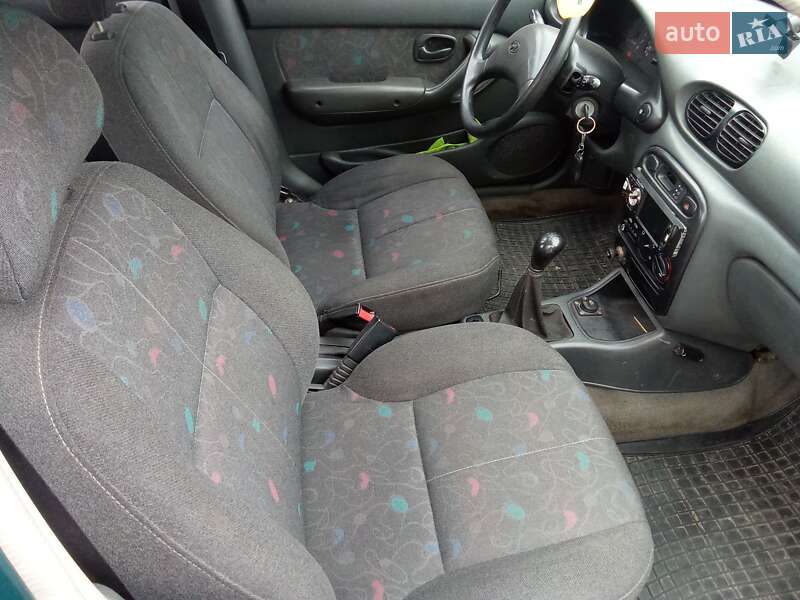 Седан Hyundai Accent 1997 в Надворной фото 14 Седан Hyundai Accent 1997 в Надворной