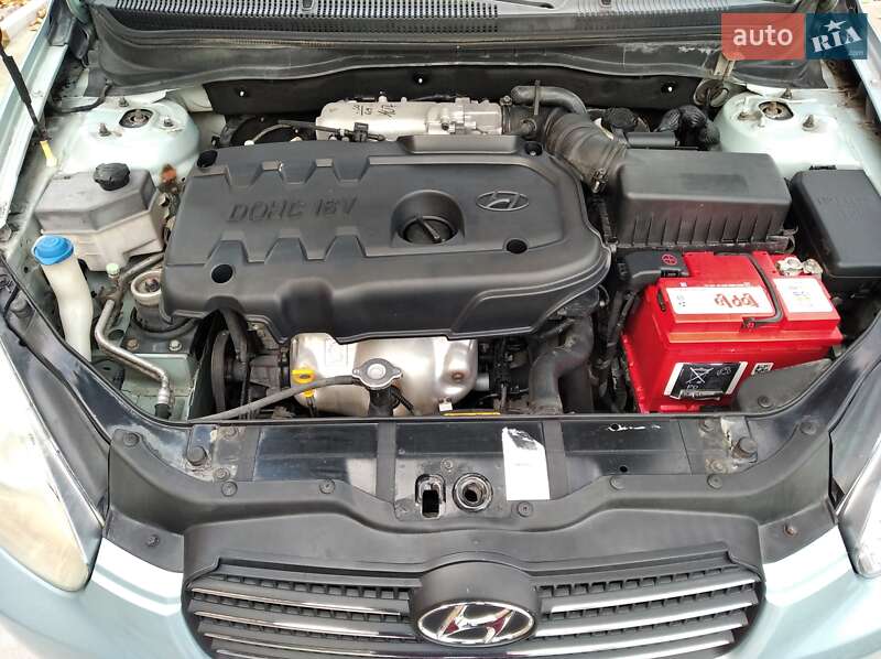 Седан Hyundai Accent 2008 в Нікополі