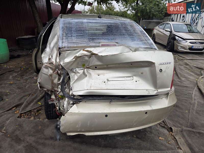 Седан Hyundai Accent 2011 в Києві фото 6 Седан Hyundai Accent 2011 в Києві