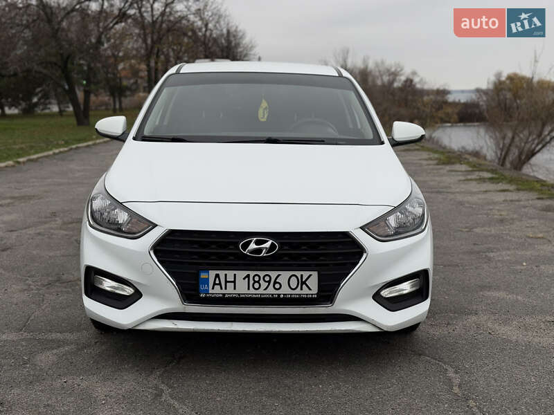 Седан Hyundai Accent 2017 в Дніпрі фото 10 Седан Hyundai Accent 2017 в Дніпрі