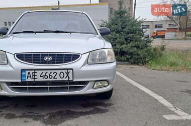 Седан Hyundai Accent 2002 в Кривому Розі