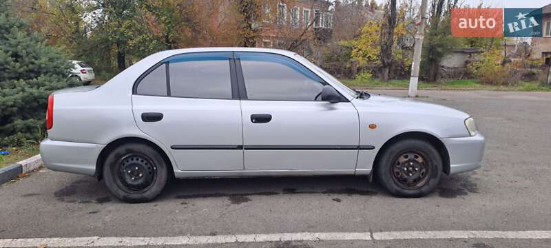 Седан Hyundai Accent 2002 в Кривом Роге фото 9 Седан Hyundai Accent 2002 в Кривом Роге