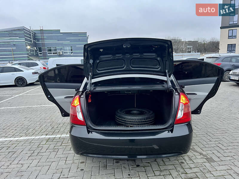 Седан Hyundai Accent 2008 в Житомире