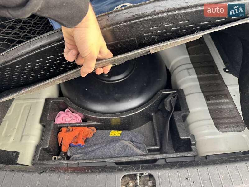 Седан Hyundai Accent 2008 в Ивано-Франковске