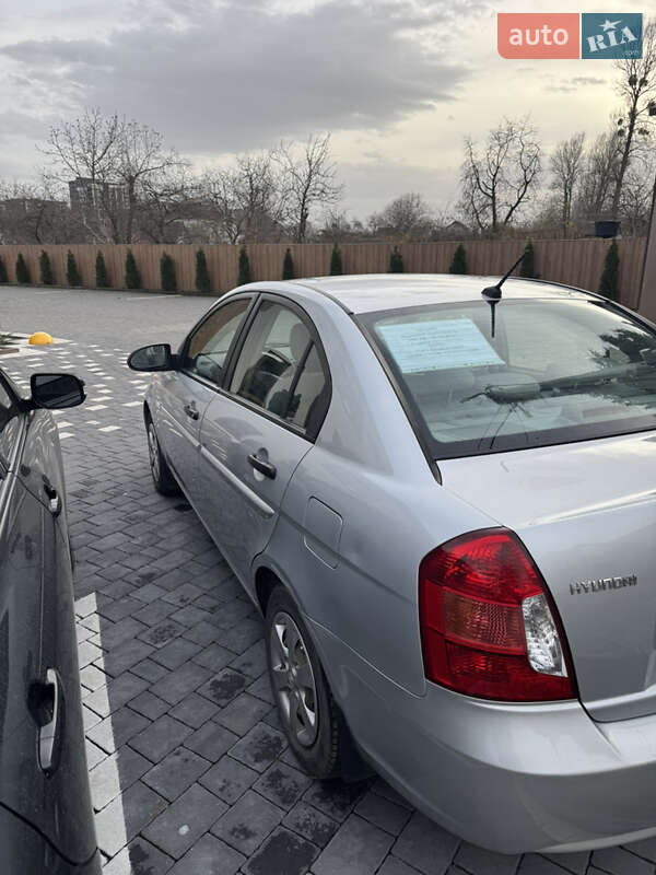 Седан Hyundai Accent 2008 в Ивано-Франковске