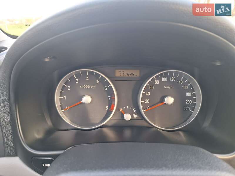 Седан Hyundai Accent 2008 в Доманевке