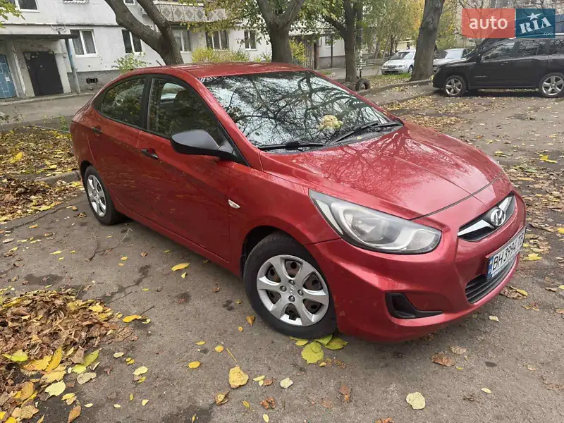 Hyundai Accent