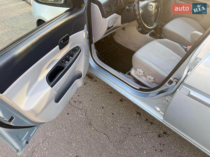 Седан Hyundai Accent 2007 в Киеве