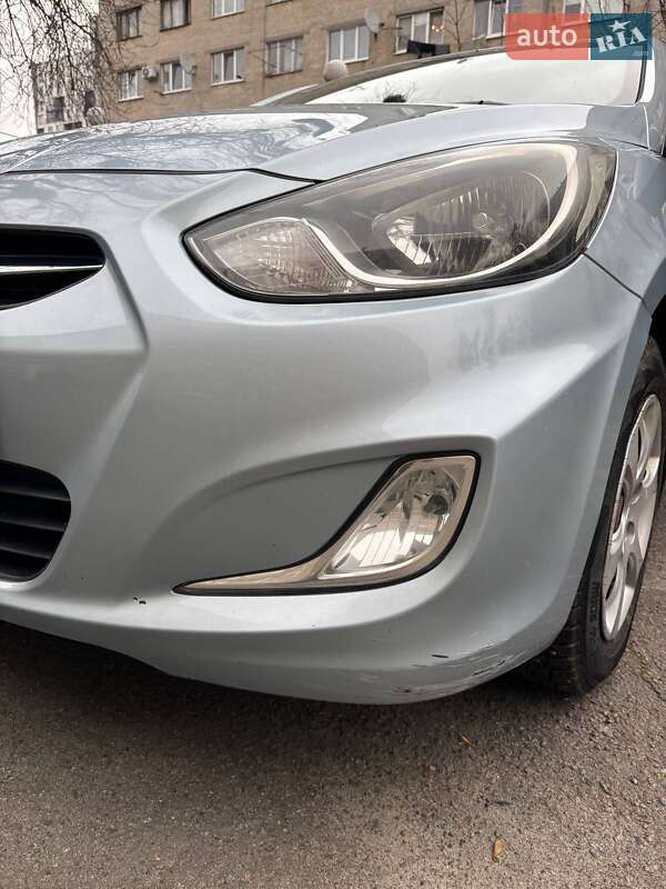 Седан Hyundai Accent 2011 в Львове