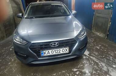 Седан Hyundai Accent 2017 в Киеве