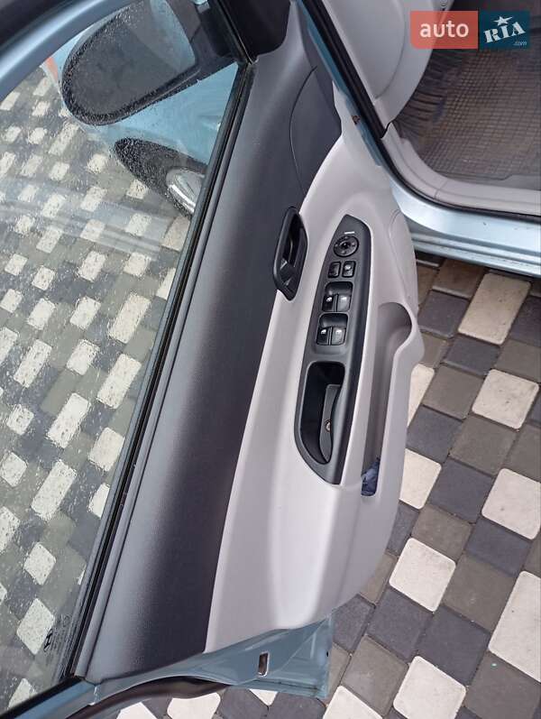 Седан Hyundai Accent 2008 в Первомайске фото 8 Седан Hyundai Accent 2008 в Первомайске