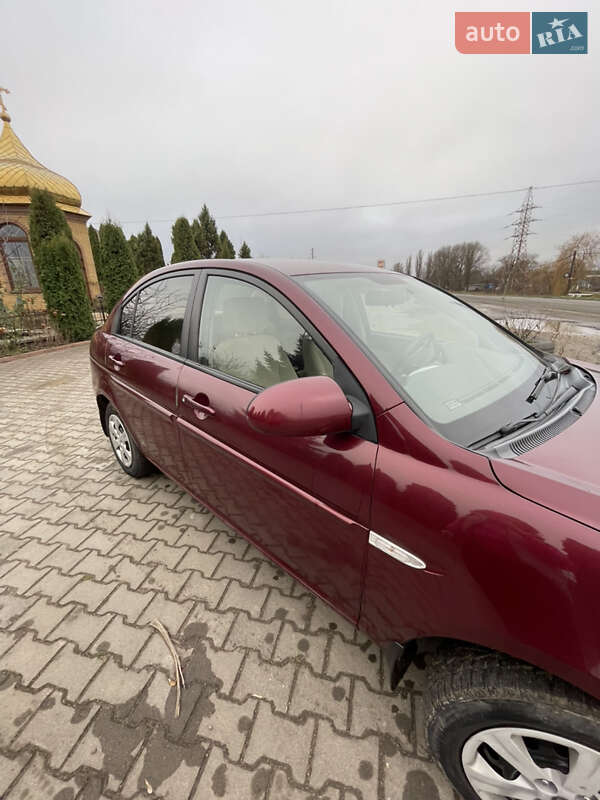 Седан Hyundai Accent 2008 в Ямполе фото 5 Седан Hyundai Accent 2008 в Ямполе