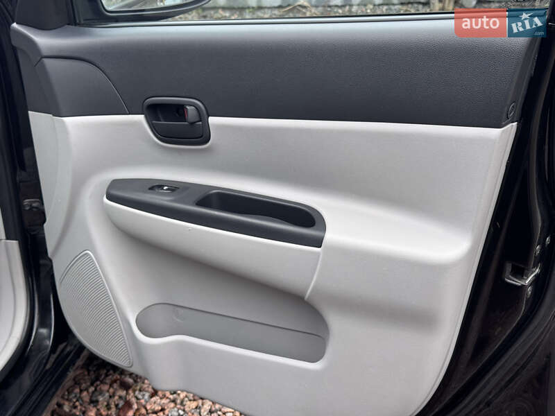 Седан Hyundai Accent 2008 в Одессе