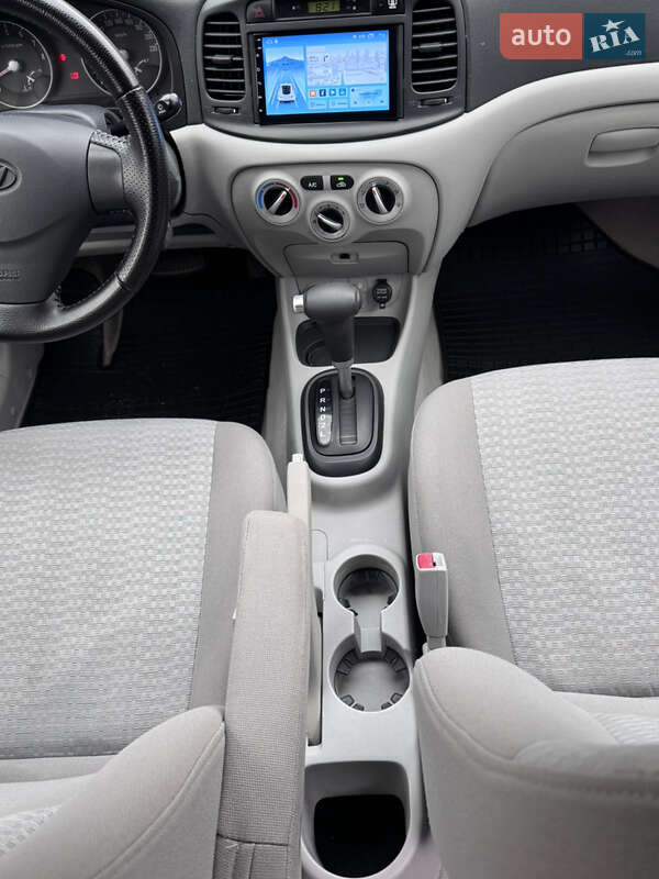 Седан Hyundai Accent 2008 в Одессе