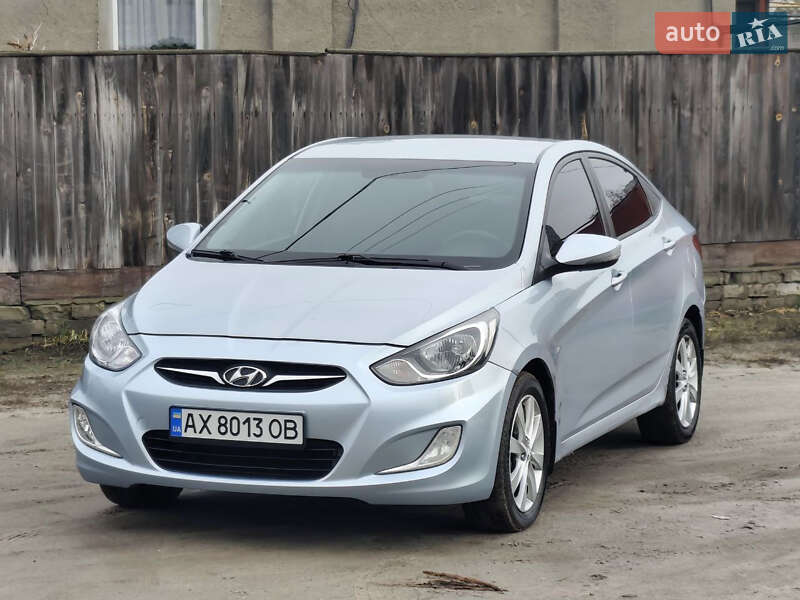 Седан Hyundai Accent 2011 в Харькове
