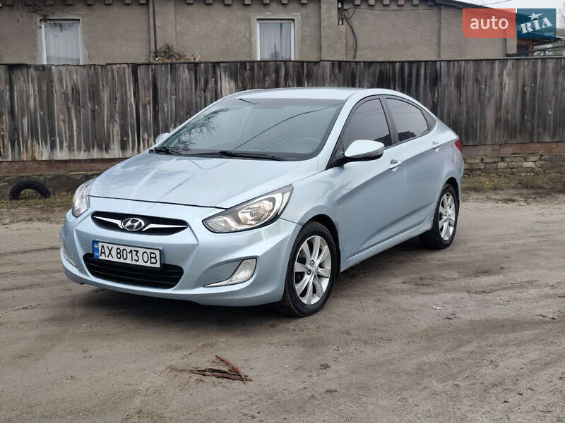 Седан Hyundai Accent 2011 в Харькове