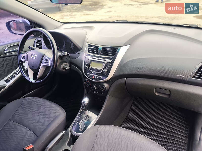 Седан Hyundai Accent 2011 в Харькове