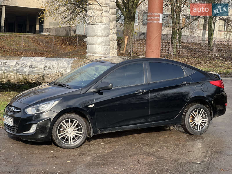 Седан Hyundai Accent 2012 в Лозовій фото 30 Седан Hyundai Accent 2012 в Лозовій