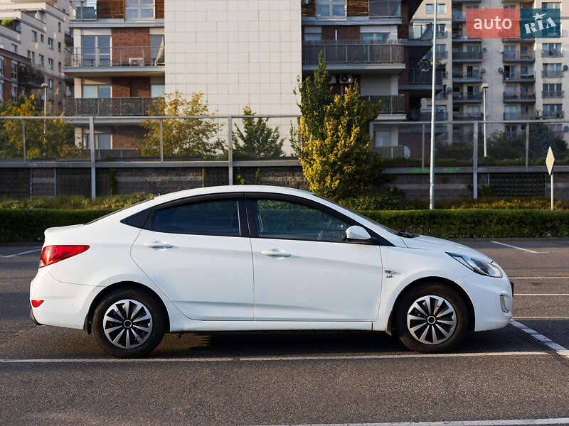 Седан Hyundai Accent 2013 в Белгороде-Днестровском фото 12 Седан Hyundai Accent 2013 в Белгороде-Днестровском