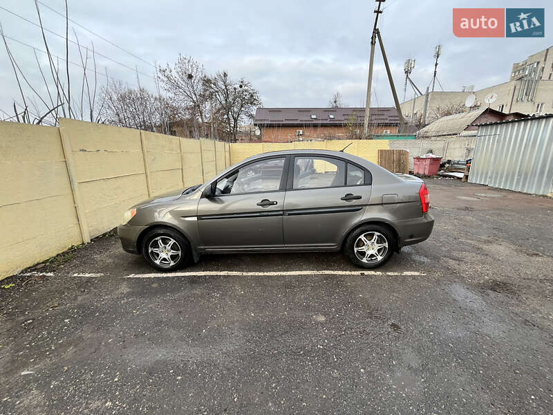 Седан Hyundai Accent 2008 в Харькове