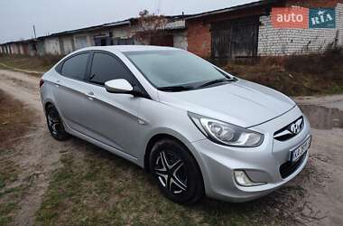 Седан Hyundai Accent 2011 в Шостці