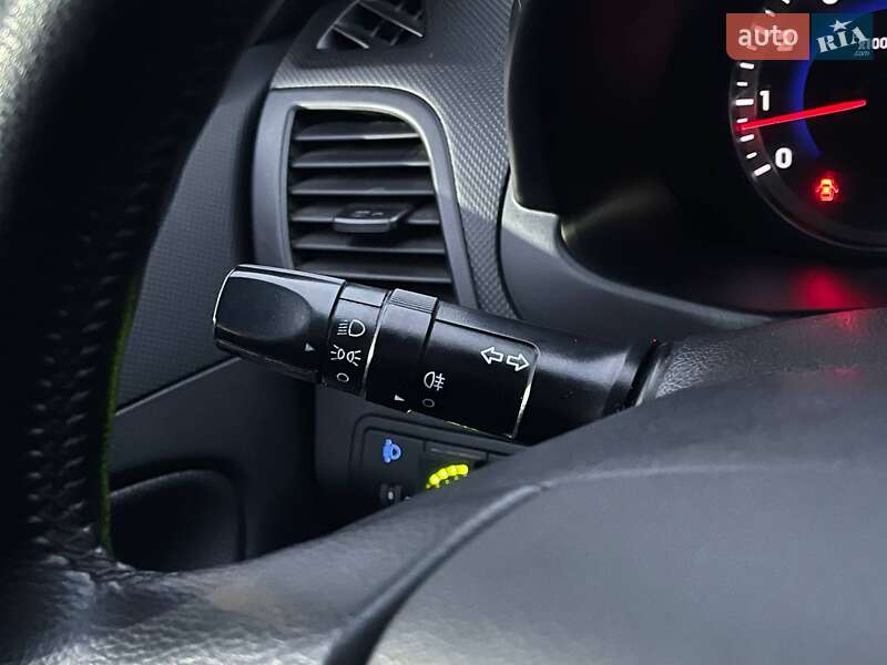 Седан Hyundai Accent 2011 в Николаеве