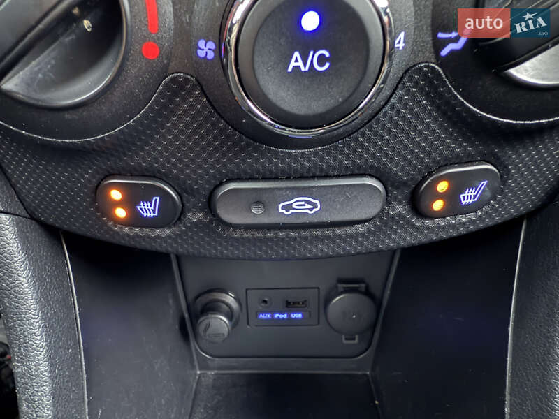 Седан Hyundai Accent 2012 в Киеве