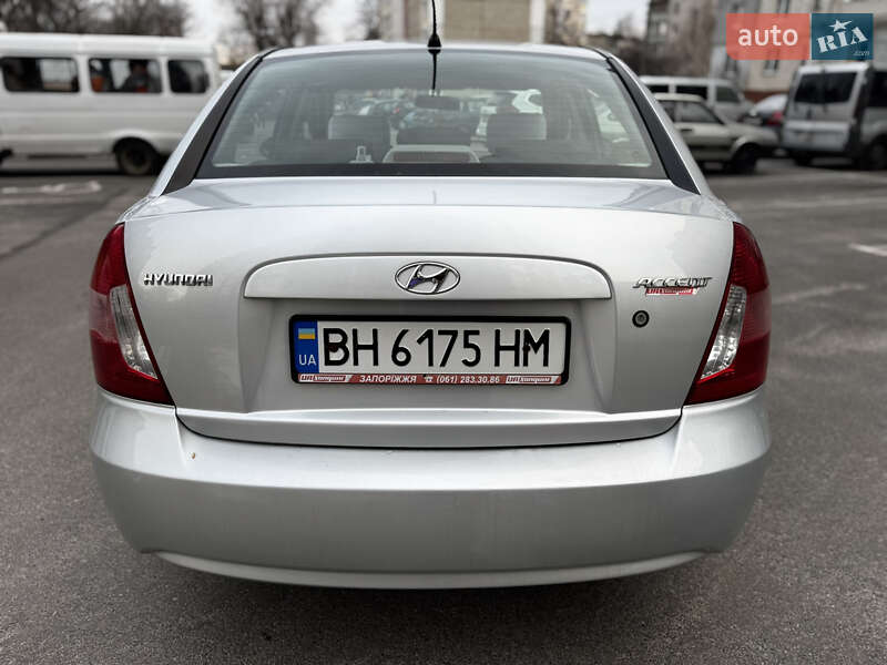Седан Hyundai Accent 2008 в Чернигове