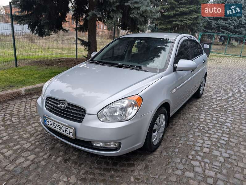 Hyundai Accent 2008