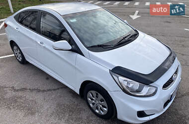 Седан Hyundai Accent 2018 в Житомире