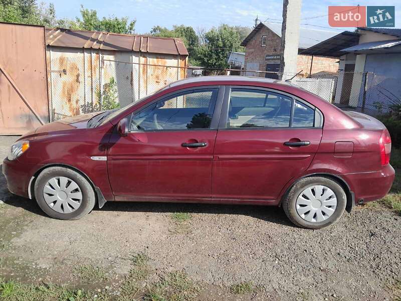 Седан Hyundai Accent 2008 в Чернівцях