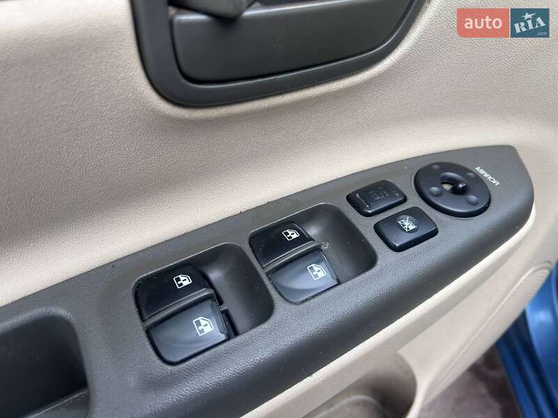 Седан Hyundai Accent 2008 в Києві фото 15 Седан Hyundai Accent 2008 в Києві