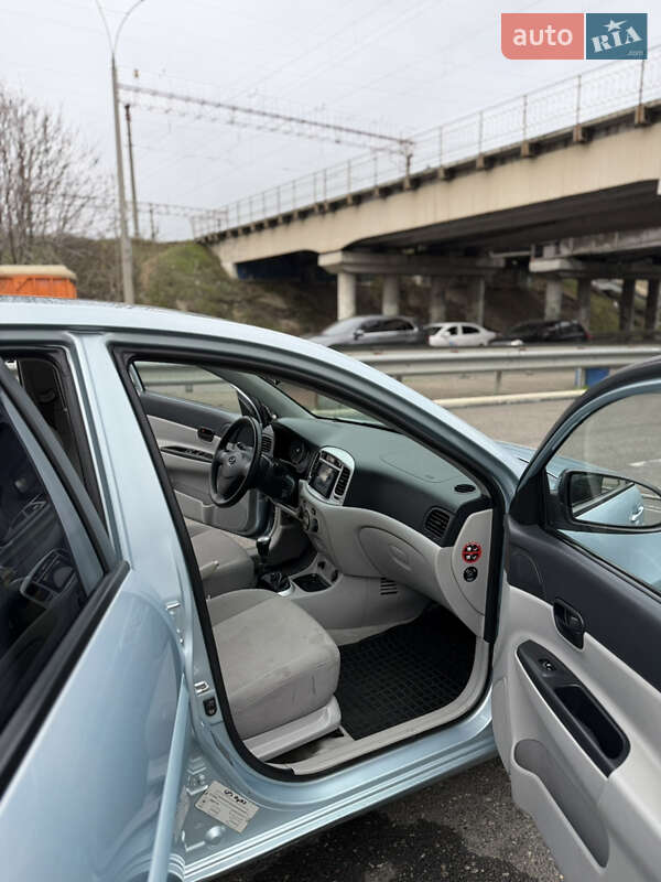 Седан Hyundai Accent 2008 в Одессе