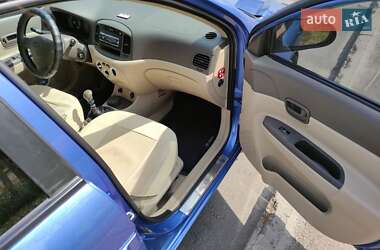 Седан Hyundai Accent 2008 в Киеве