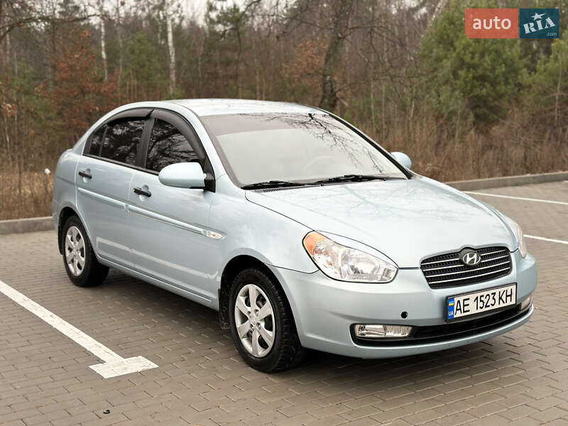 Седан Hyundai Accent 2008 в Киеве