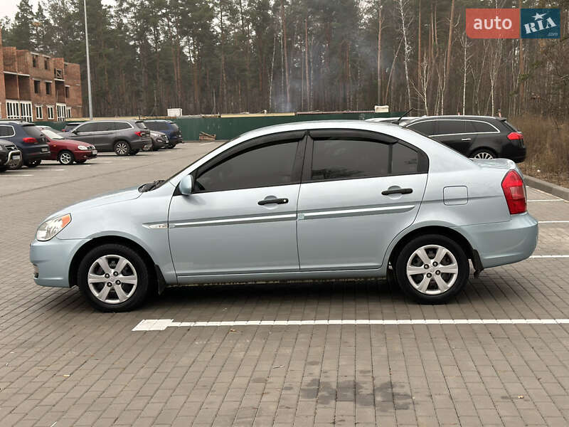 Седан Hyundai Accent 2008 в Киеве